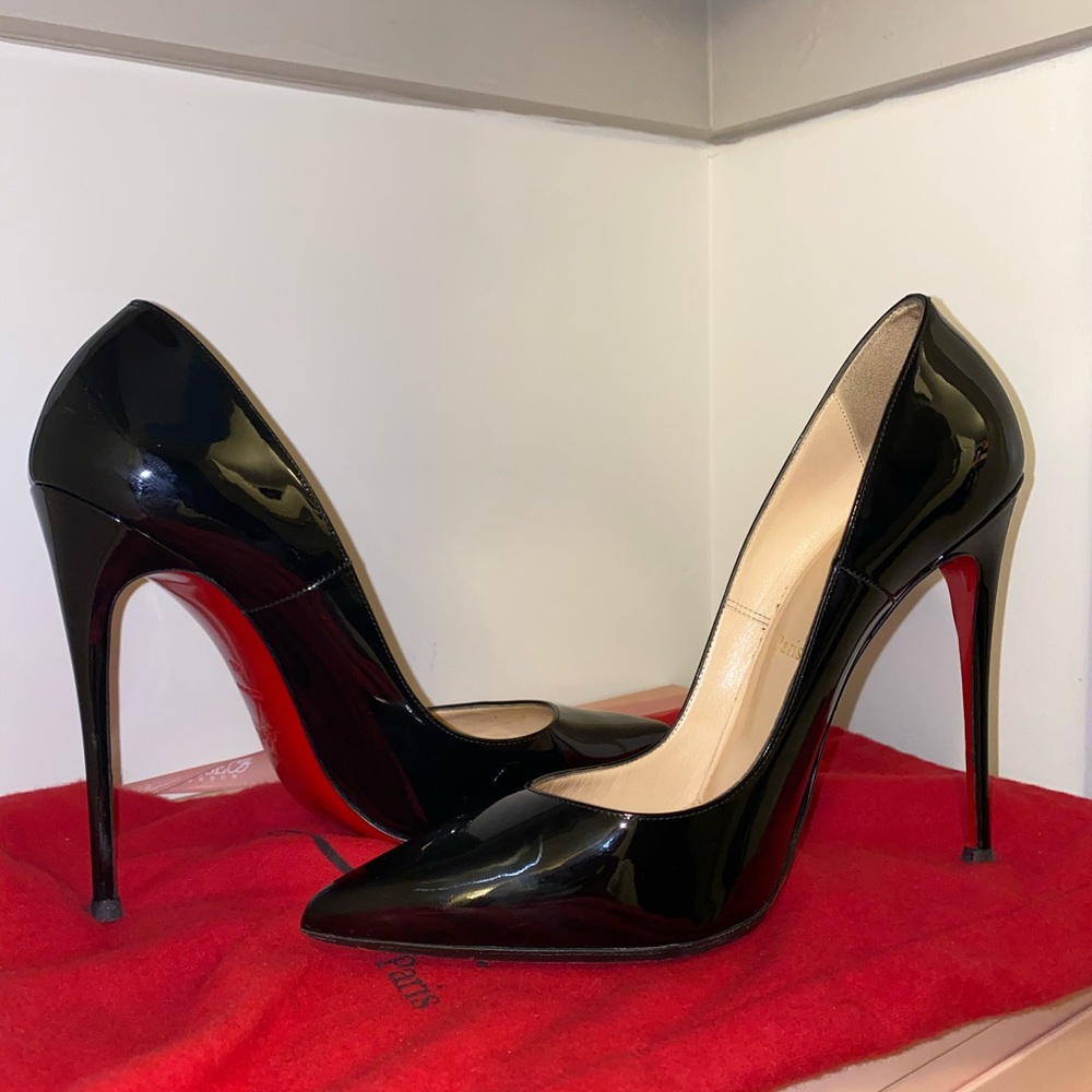 Christian Louboutin So Kate Patent Leather Pump
